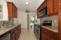 1048-9th-st-36424