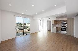 1070-s-holt-44891