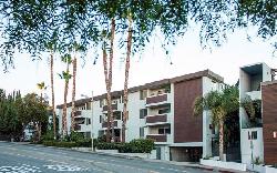 1124-n-la-cienega-24468
