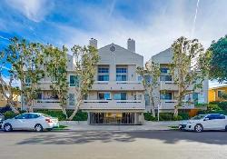 11930-avon-way-44614