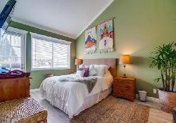 11930-avon-way-44618