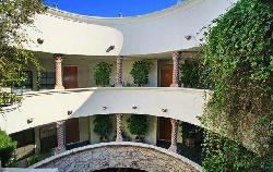 12603-moorpark-13305