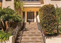 13-palms-42413