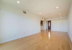 13-palms-42419
