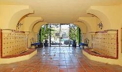 1318-n-crescent-heights-20856