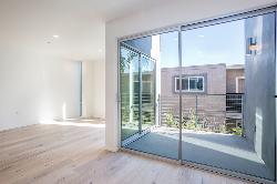 1433-18th-st-30599