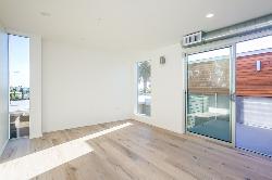 1433-18th-st-30601