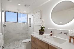 1533-n-vista-st-47821