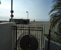 270-palisades-beach-8897