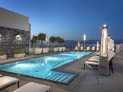 3033-wilshire-25426