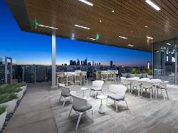 3033-wilshire-25439