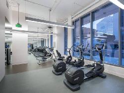3033-wilshire-25442