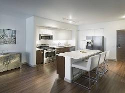 3033-wilshire-25451