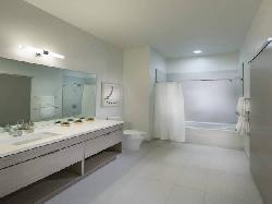 3033-wilshire-25453
