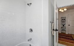 3232-rowena-ave-42374