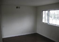 431-n-doheny-11026