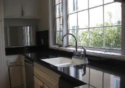431-n-doheny-11034