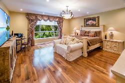 440-n-oakhurst-39554