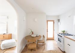 4437-lockwood-44367