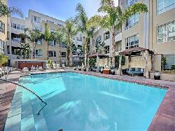5550-wilshire-24532