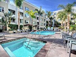 5550-wilshire-24533