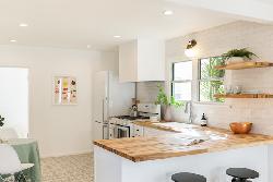 5846-willoughby-45071
