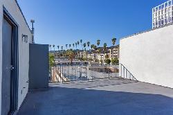 7124-hollywood-20844