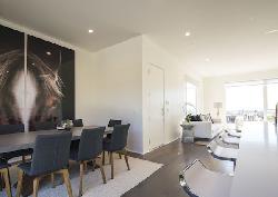7west-30148