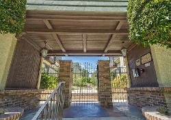 885-s-orange-grove-51133