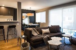 888-hilgard-27281