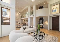 930-15th-st-52332