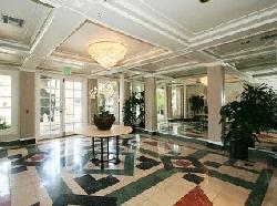 960-n-doheny-11183
