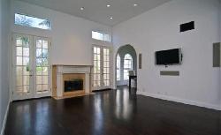 960-n-doheny-11185