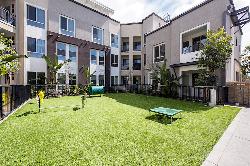accent-playa-vista-33192