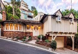 Hollywood Hills West Homes