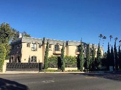 Beverly Hills Gateway