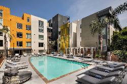 alaya-hollywood-34342