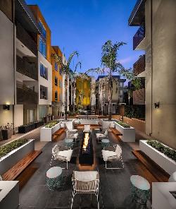 alaya-hollywood-34347