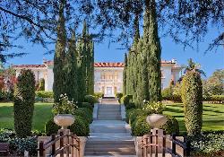ambassador-gardens-the-grove-25036