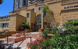 ashton-thayer-plaza-15041