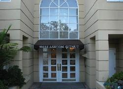 ashton-thayer-plaza-15049