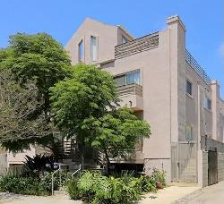avon-way-townhomes-52721