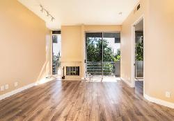 balboa-place-51367