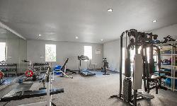 beachwood-canyon-estates-23031