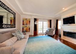 beverly-crown-34824