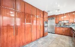 beverly-hills-clifton-48132