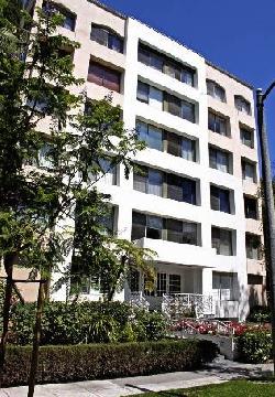 beverly-hills-town-house-10461