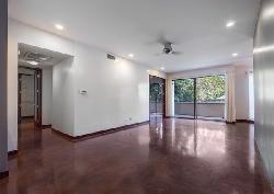 beverly-lencrest-30631