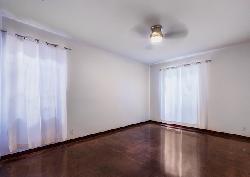 beverly-lencrest-30632
