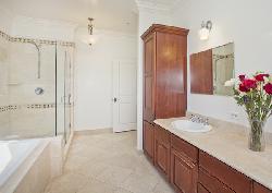 brentwood-gates-29837